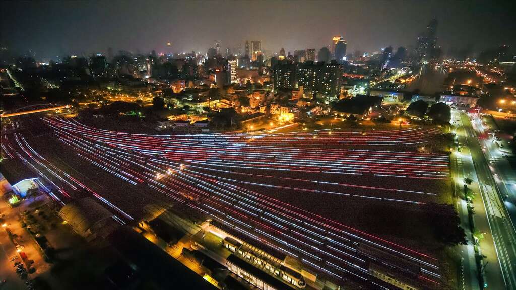 哈玛星铁道夜景